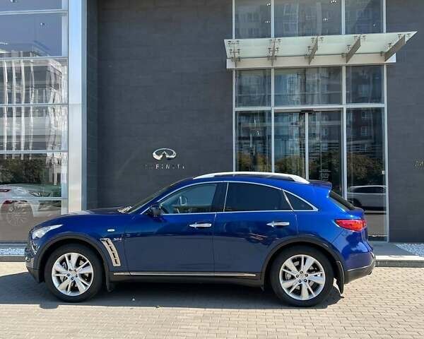 Синий Инфинити QX70, объемом двигателя 2.99 л и пробегом 157 тыс. км за 17950 $, фото 8 на Automoto.ua