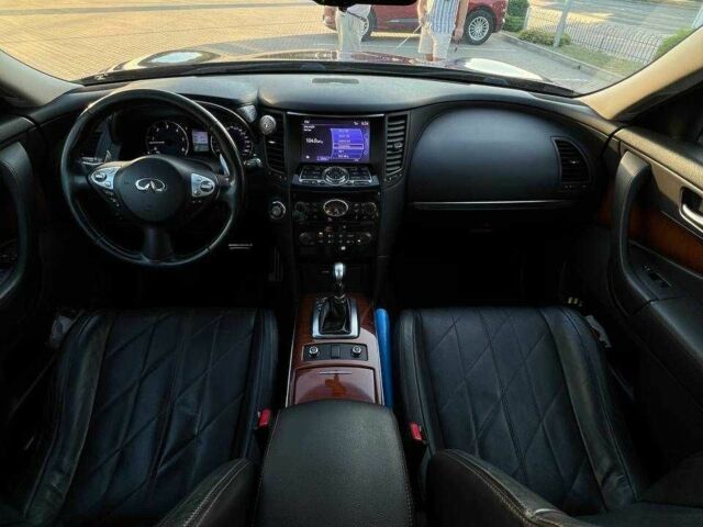 Синій Інфініті QX70, об'ємом двигуна 3 л та пробігом 157 тис. км за 17950 $, фото 10 на Automoto.ua