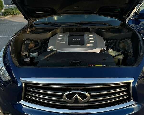 Синий Инфинити QX70, объемом двигателя 2.99 л и пробегом 157 тыс. км за 17950 $, фото 30 на Automoto.ua