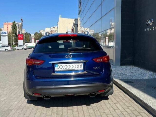 Синій Інфініті QX70, об'ємом двигуна 3 л та пробігом 157 тис. км за 17950 $, фото 6 на Automoto.ua
