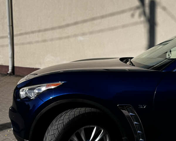 Синій Інфініті QX70, об'ємом двигуна 3.7 л та пробігом 125 тис. км за 15200 $, фото 27 на Automoto.ua