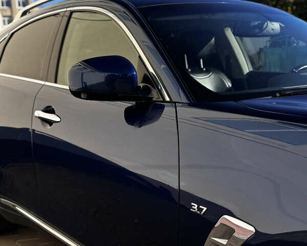 Синій Інфініті QX70, об'ємом двигуна 3.7 л та пробігом 125 тис. км за 15200 $, фото 35 на Automoto.ua