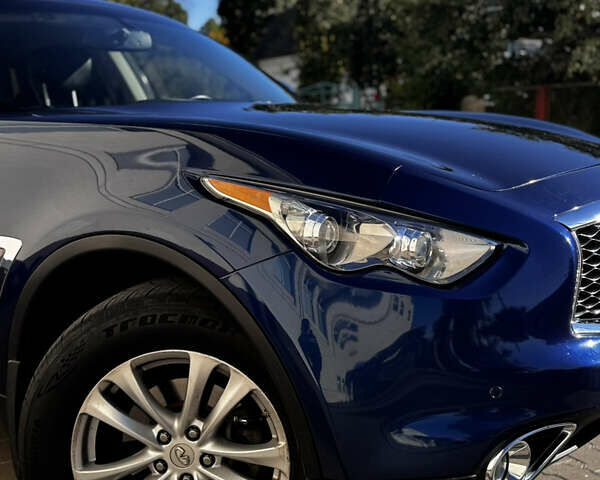 Синій Інфініті QX70, об'ємом двигуна 3.7 л та пробігом 125 тис. км за 15200 $, фото 36 на Automoto.ua