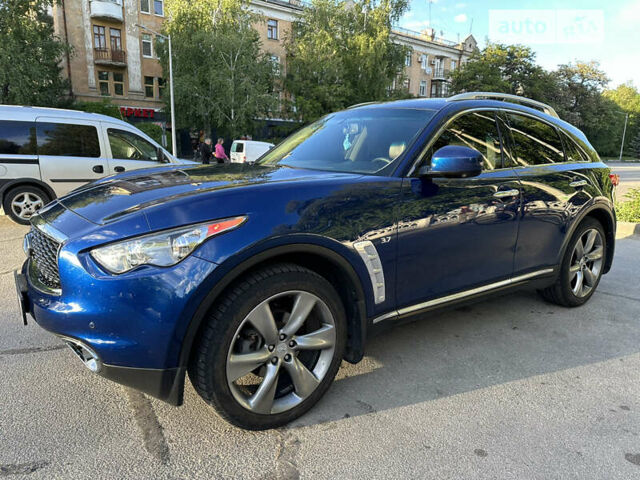 Синий Инфинити QX70, объемом двигателя 3.7 л и пробегом 160 тыс. км за 23900 $, фото 2 на Automoto.ua