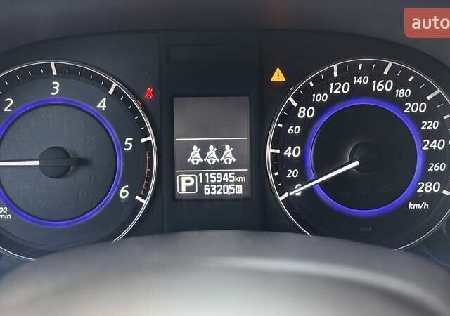 Синій Інфініті QX70, об'ємом двигуна 2.99 л та пробігом 116 тис. км за 28500 $, фото 20 на Automoto.ua