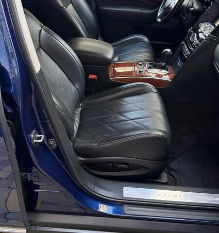 Синій Інфініті QX70, об'ємом двигуна 2.99 л та пробігом 116 тис. км за 28500 $, фото 38 на Automoto.ua