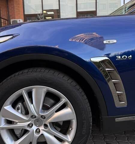 Синій Інфініті QX70, об'ємом двигуна 2.99 л та пробігом 116 тис. км за 28500 $, фото 5 на Automoto.ua
