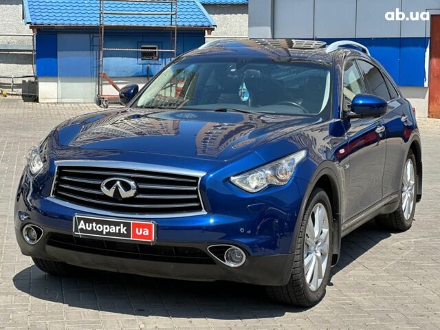 Синий Инфинити QX70, объемом двигателя 3 л и пробегом 101 тыс. км за 29490 $, фото 4 на Automoto.ua