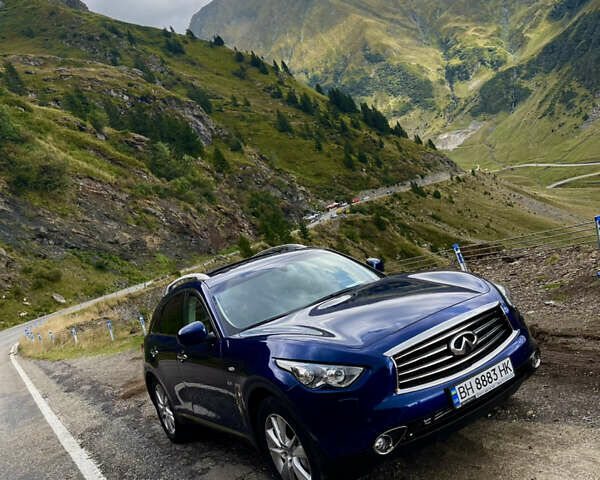 Синий Инфинити QX70, объемом двигателя 2.99 л и пробегом 117 тыс. км за 25300 $, фото 8 на Automoto.ua