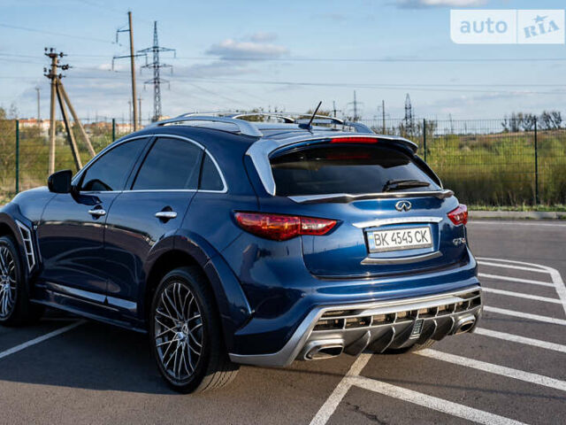 Синий Инфинити QX70, объемом двигателя 3.7 л и пробегом 138 тыс. км за 26500 $, фото 6 на Automoto.ua