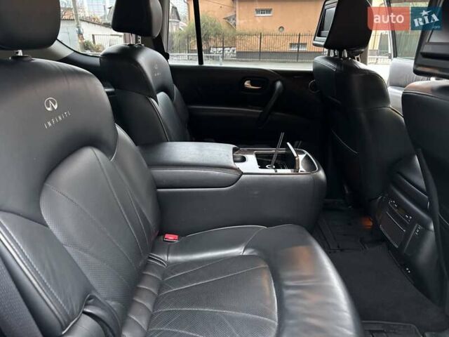 Белый Инфинити QX80, объемом двигателя 5.6 л и пробегом 202 тыс. км за 18800 $, фото 18 на Automoto.ua