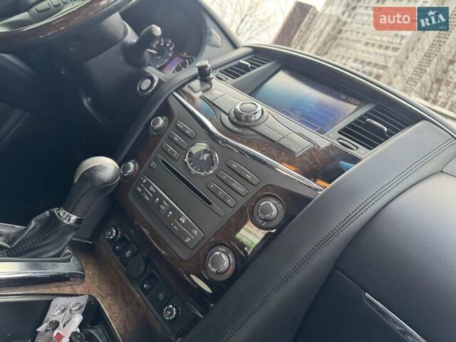 Білий Інфініті QX80, об'ємом двигуна 5.55 л та пробігом 201 тис. км за 17999 $, фото 30 на Automoto.ua