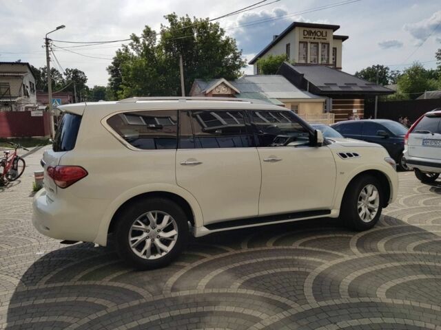Белый Инфинити QX80, объемом двигателя 5.6 л и пробегом 2 тыс. км за 19000 $, фото 2 на Automoto.ua