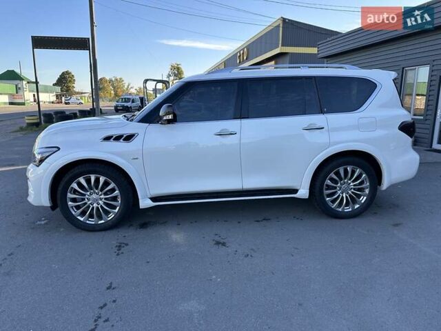 Белый Инфинити QX80, объемом двигателя 5.55 л и пробегом 48 тыс. км за 29900 $, фото 2 на Automoto.ua