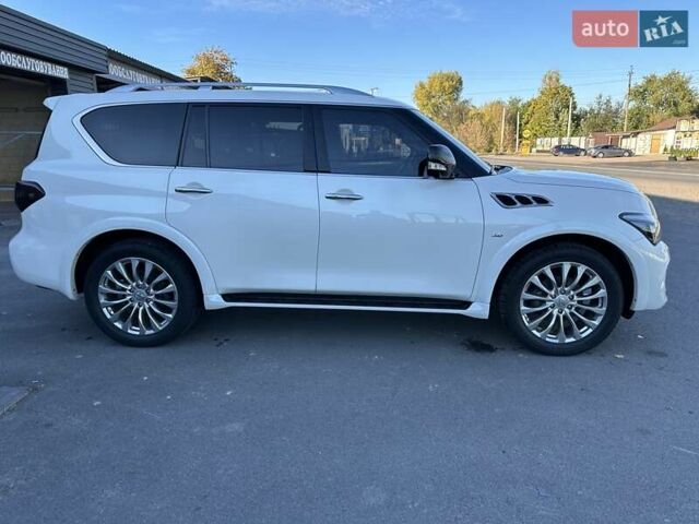 Белый Инфинити QX80, объемом двигателя 5.55 л и пробегом 48 тыс. км за 29900 $, фото 7 на Automoto.ua