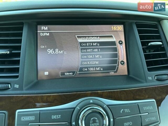 Белый Инфинити QX80, объемом двигателя 5.55 л и пробегом 48 тыс. км за 29900 $, фото 30 на Automoto.ua