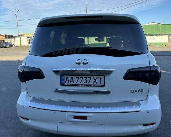 Белый Инфинити QX80, объемом двигателя 5.55 л и пробегом 48 тыс. км за 29900 $, фото 12 на Automoto.ua
