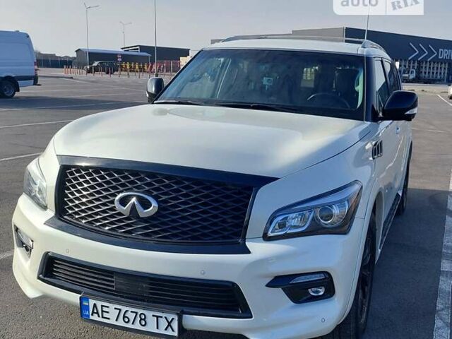 Белый Инфинити QX80, объемом двигателя 5.55 л и пробегом 97 тыс. км за 28500 $, фото 17 на Automoto.ua