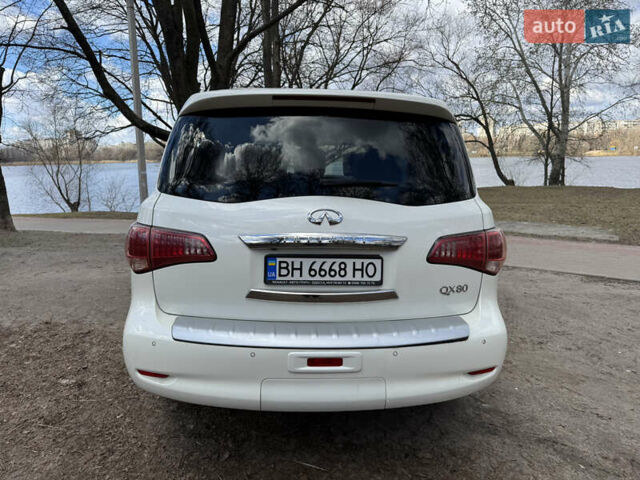Белый Инфинити QX80, объемом двигателя 5.6 л и пробегом 162 тыс. км за 28800 $, фото 6 на Automoto.ua