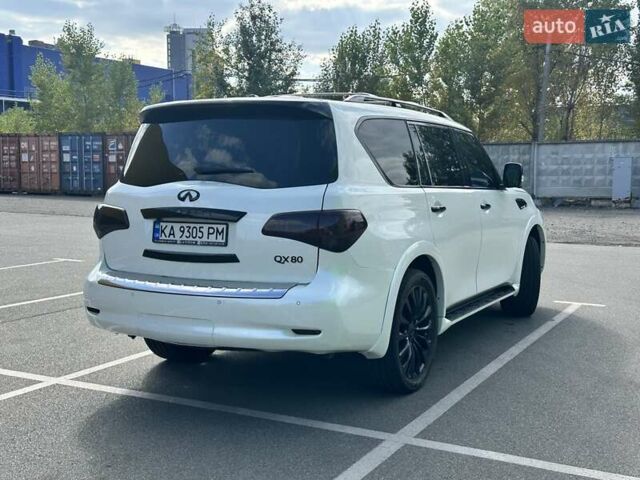 Белый Инфинити QX80, объемом двигателя 5.55 л и пробегом 44 тыс. км за 33000 $, фото 3 на Automoto.ua