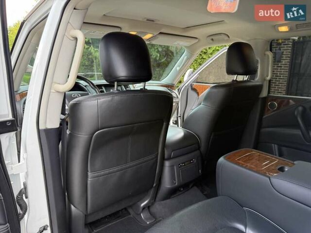 Білий Інфініті QX80, об'ємом двигуна 5.55 л та пробігом 117 тис. км за 30999 $, фото 41 на Automoto.ua