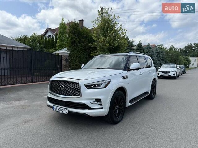 Білий Інфініті QX80, об'ємом двигуна 5.55 л та пробігом 117 тис. км за 30999 $, фото 1 на Automoto.ua