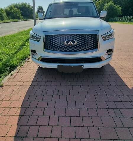 Белый Инфинити QX80, объемом двигателя 5.6 л и пробегом 75 тыс. км за 44000 $, фото 26 на Automoto.ua