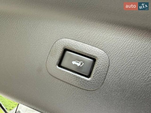 Білий Інфініті QX80, об'ємом двигуна 5.55 л та пробігом 117 тис. км за 30999 $, фото 65 на Automoto.ua