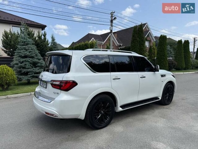 Білий Інфініті QX80, об'ємом двигуна 5.55 л та пробігом 117 тис. км за 30999 $, фото 7 на Automoto.ua