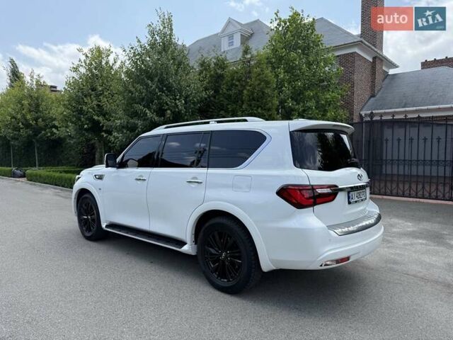 Білий Інфініті QX80, об'ємом двигуна 5.55 л та пробігом 117 тис. км за 30999 $, фото 3 на Automoto.ua