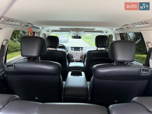 Білий Інфініті QX80, об'ємом двигуна 5.55 л та пробігом 117 тис. км за 30999 $, фото 68 на Automoto.ua