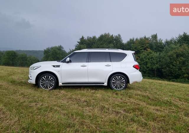 Белый Инфинити QX80, объемом двигателя 5.6 л и пробегом 75 тыс. км за 44000 $, фото 36 на Automoto.ua