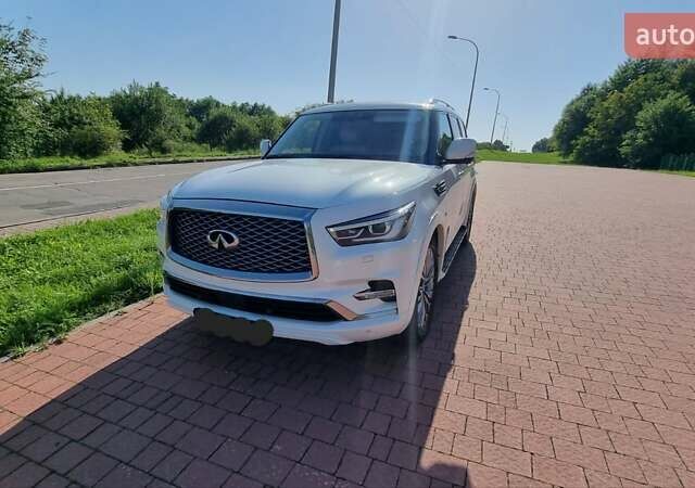 Белый Инфинити QX80, объемом двигателя 5.6 л и пробегом 75 тыс. км за 44000 $, фото 25 на Automoto.ua