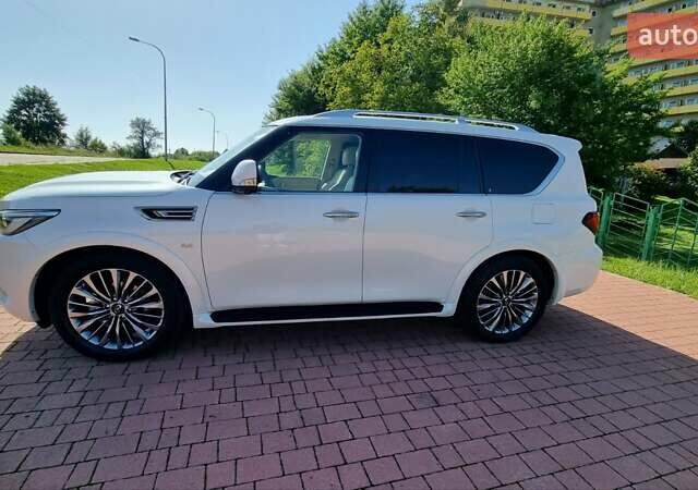 Белый Инфинити QX80, объемом двигателя 5.6 л и пробегом 75 тыс. км за 44000 $, фото 6 на Automoto.ua