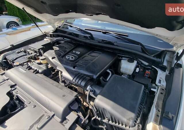 Белый Инфинити QX80, объемом двигателя 5.6 л и пробегом 75 тыс. км за 44000 $, фото 12 на Automoto.ua