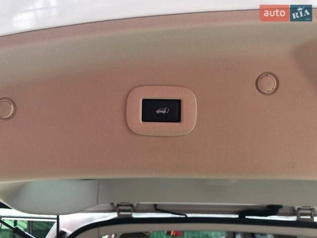 Білий Інфініті QX80, об'ємом двигуна 5.55 л та пробігом 112 тис. км за 41990 $, фото 34 на Automoto.ua