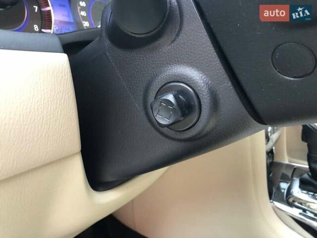 Білий Інфініті QX80, об'ємом двигуна 5.55 л та пробігом 112 тис. км за 41990 $, фото 18 на Automoto.ua