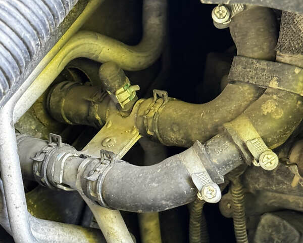 Черный Инфинити QX80, объемом двигателя 5.55 л и пробегом 298 тыс. км за 20700 $, фото 41 на Automoto.ua