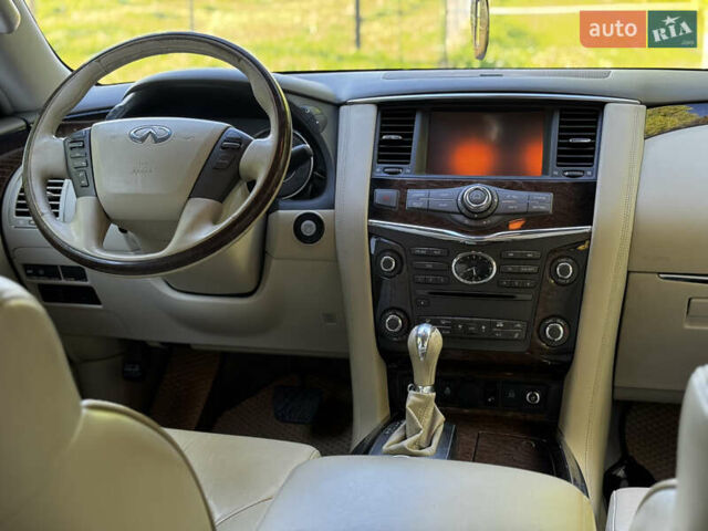 Черный Инфинити QX80, объемом двигателя 5.55 л и пробегом 298 тыс. км за 20700 $, фото 32 на Automoto.ua