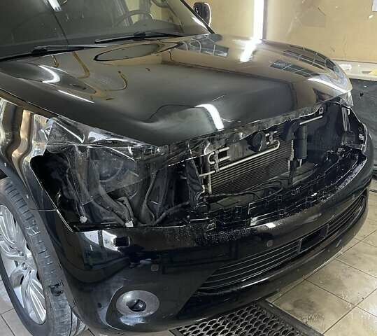 Черный Инфинити QX80, объемом двигателя 5.55 л и пробегом 198 тыс. км за 21999 $, фото 6 на Automoto.ua