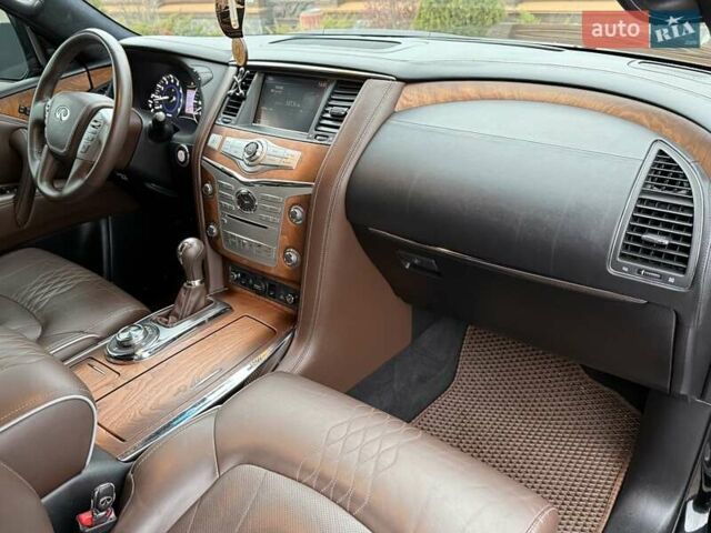 Чорний Інфініті QX80, об'ємом двигуна 5.55 л та пробігом 158 тис. км за 24500 $, фото 72 на Automoto.ua