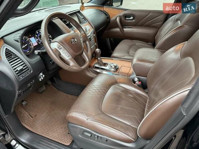 Чорний Інфініті QX80, об'ємом двигуна 5.55 л та пробігом 158 тис. км за 24500 $, фото 48 на Automoto.ua