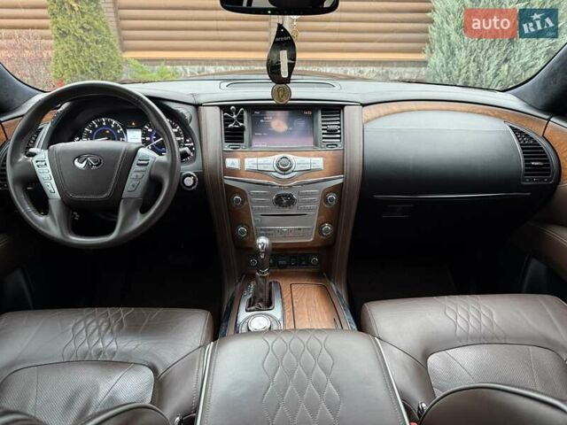 Чорний Інфініті QX80, об'ємом двигуна 5.55 л та пробігом 158 тис. км за 24500 $, фото 79 на Automoto.ua
