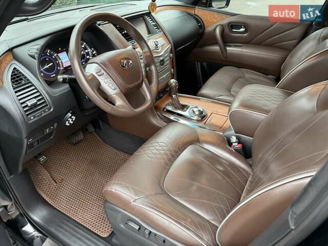 Чорний Інфініті QX80, об'ємом двигуна 5.55 л та пробігом 158 тис. км за 24500 $, фото 49 на Automoto.ua