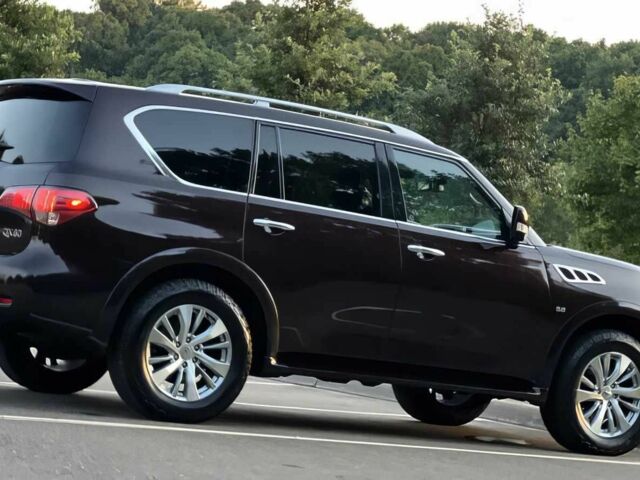 Черный Инфинити QX80, объемом двигателя 5.6 л и пробегом 74 тыс. км за 13000 $, фото 6 на Automoto.ua