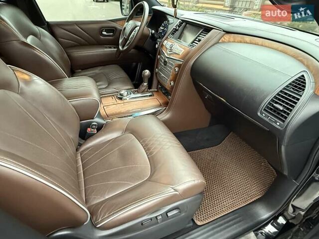 Чорний Інфініті QX80, об'ємом двигуна 5.55 л та пробігом 158 тис. км за 24500 $, фото 69 на Automoto.ua