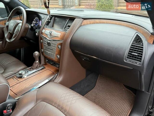 Чорний Інфініті QX80, об'ємом двигуна 5.55 л та пробігом 158 тис. км за 24500 $, фото 71 на Automoto.ua