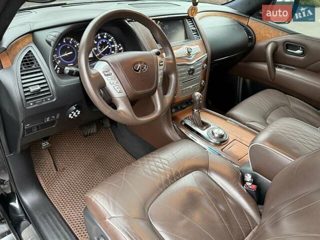 Чорний Інфініті QX80, об'ємом двигуна 5.55 л та пробігом 158 тис. км за 24500 $, фото 52 на Automoto.ua