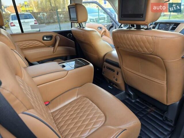 Чорний Інфініті QX80, об'ємом двигуна 5.55 л та пробігом 107 тис. км за 32300 $, фото 25 на Automoto.ua