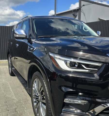 Черный Инфинити QX80, объемом двигателя 5.55 л и пробегом 107 тыс. км за 31500 $, фото 3 на Automoto.ua